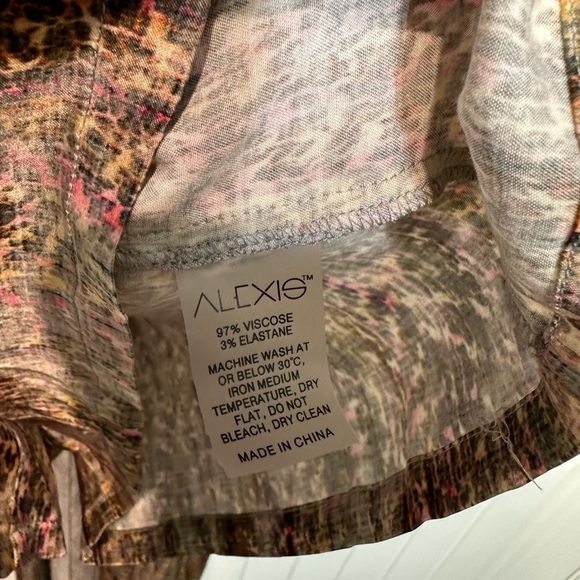 Alexis Audrey Romper in Speckle - Picture 10 of 12